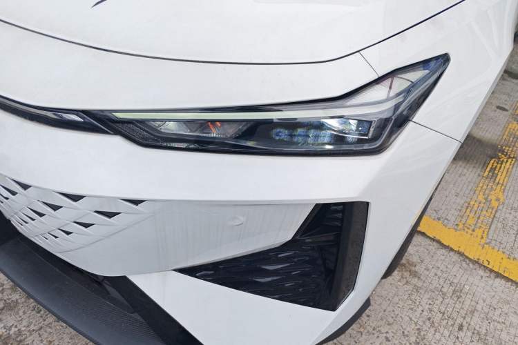 Used CHANGAN UNI-V 2024 1.5T Prestige Edition
