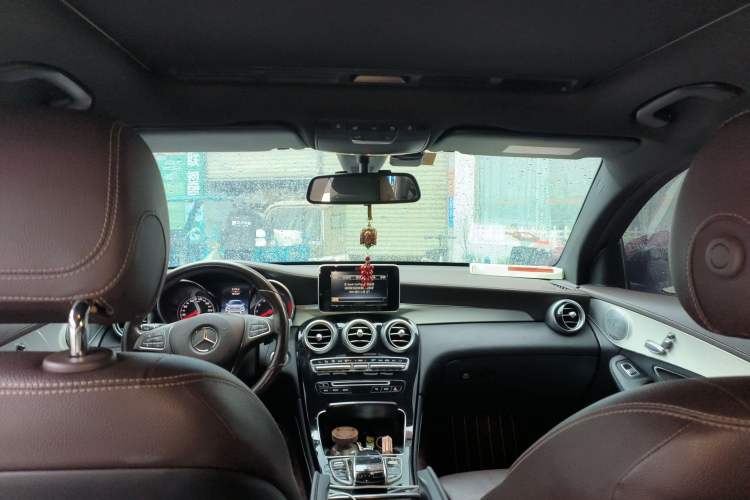 Used Mercedes-Benz GLC Coupe 2018 GLC 200 4MATIC Coupe SUV
