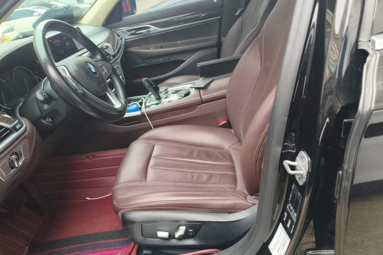 Used BMW 7 Series 2018 730Li Leading Model Excellence Package
