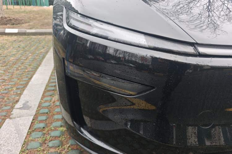 Used Tesla Model Y 2026 Rear-Drive Model
