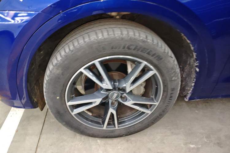 Used Audi Q5L 2018 40 TFSI Prestige Fashion Edition China V Left Front Wheel Hub