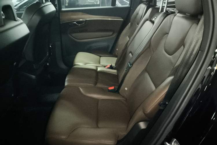 Used Volvo XC90 2021 B5 SmartDrive Luxury Edition 5-seater