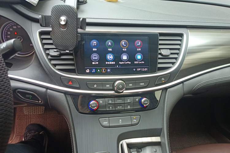 Used Buick LaCrosse 2022 652T Luxury Version
