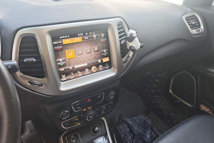 Used Jeep Compass 2017 200T Automatic Family Edition