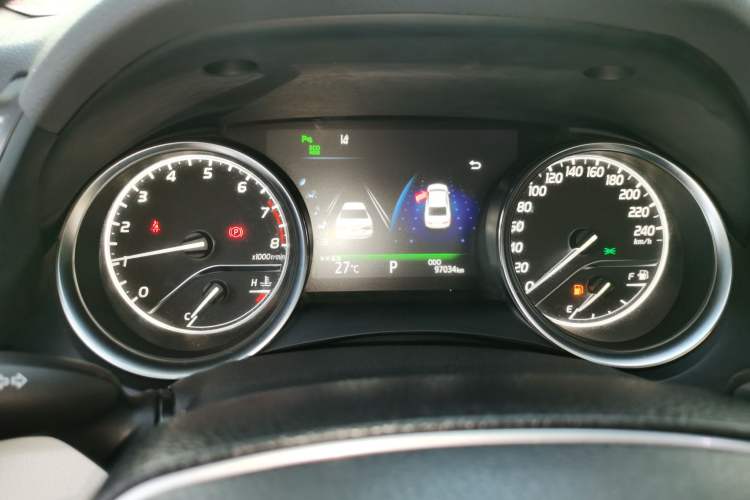 Used Toyota Camry 2019 2.5G Luxury Edition China VI Standard Instrument Cluster