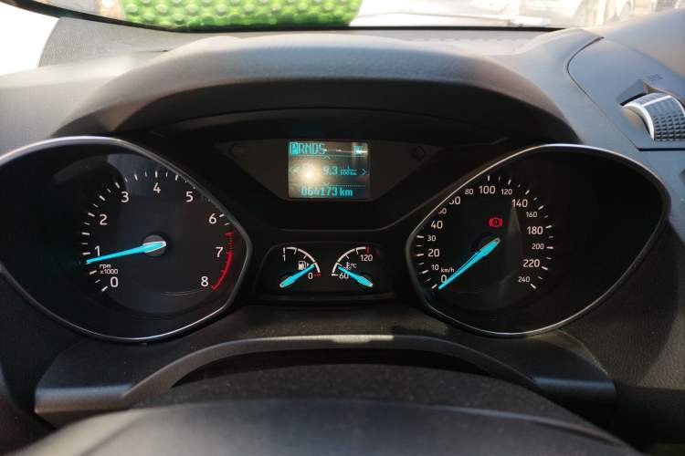 Used Ford Kuga 2017 EcoBoost 180 Two-Wheel-Drive Platinum Edition