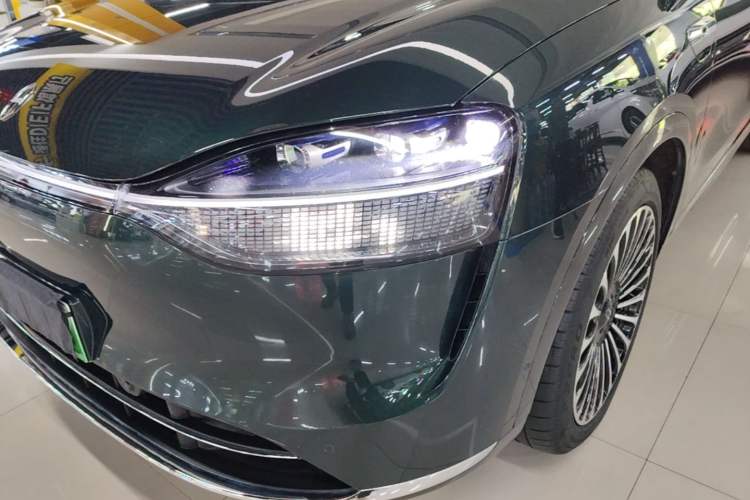 Used Hima AITO M9 2024 Range-Extended Ultra Version 52 kWh 6-Seater Model
