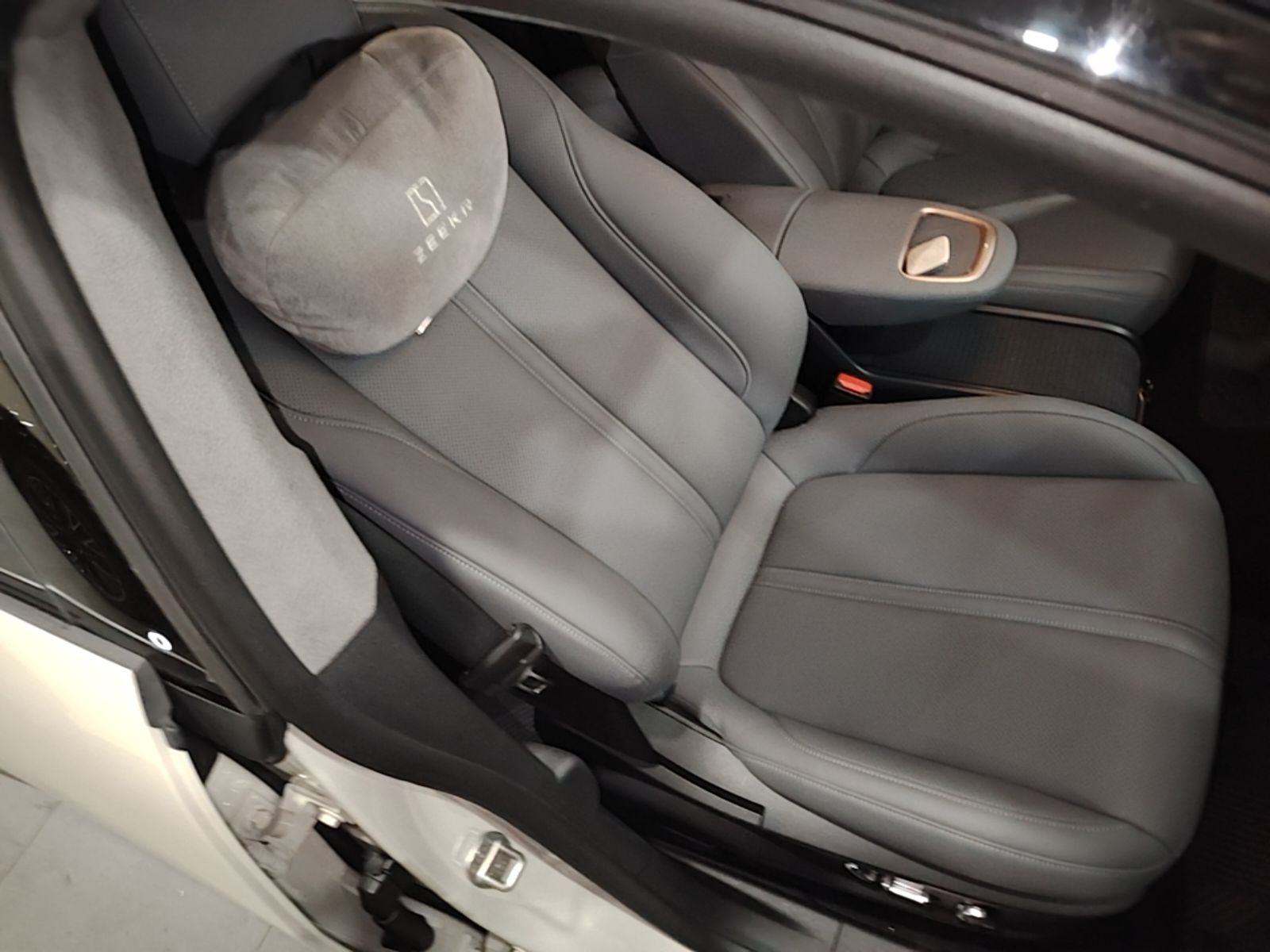 Zeekr X 2023 Rear-Drive ME Version 5 Seats — снимка 19