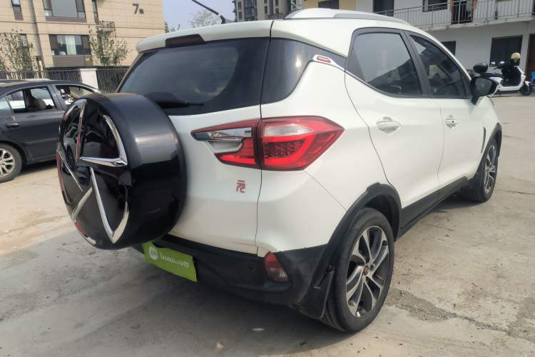 Used BYD Yuan 2016 1.5L Manual Luxury Version

