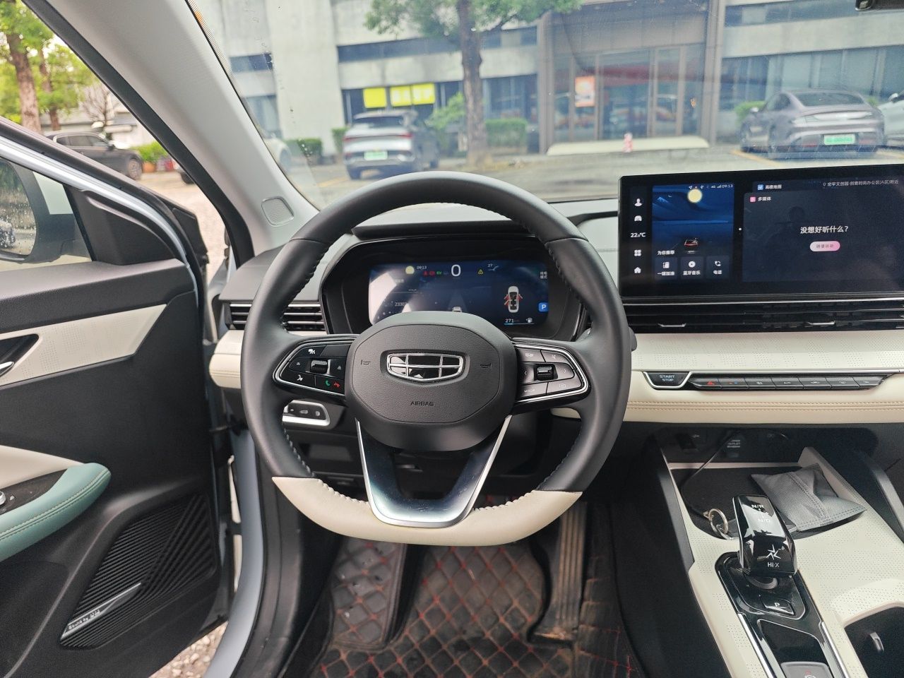 Geely Auto Emgrand L HiP 2022 1.5TD-DHT Pro 100KM Super Rui — снимка 10