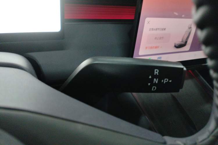 Used Nissan N6 2026 Model 180 Max Gear Lever