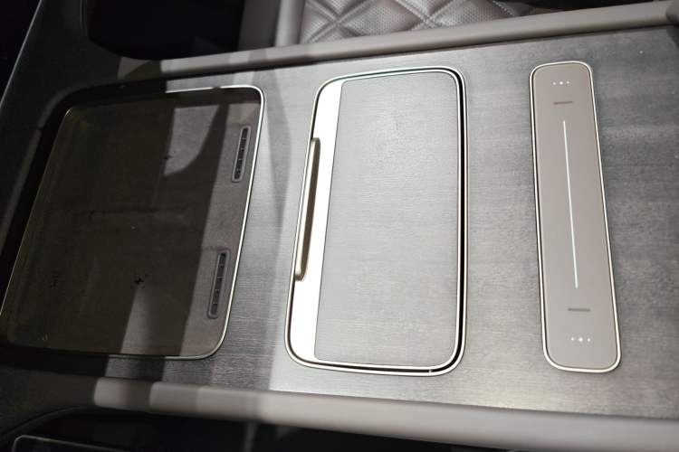 Used Nio ES8 2026 Model 6-seat Executive Signature Edition
