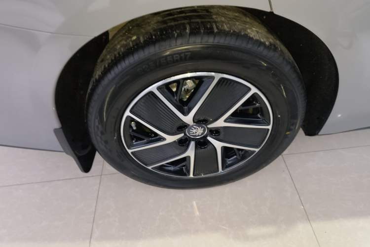 Used BYD Qin L 2026 DM-i 128KM Leading Edition
