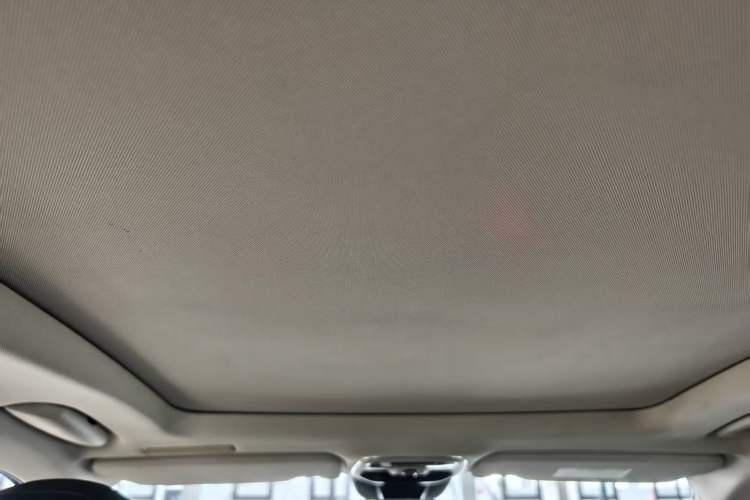 Used Lynk & Co 01 2019 2.0T Two-Wheel Drive Zhaopu Version China VI Standard
