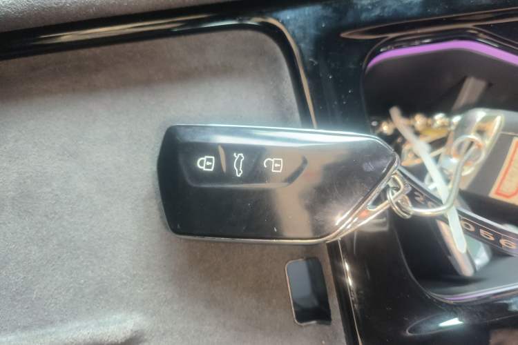 Used Volkswagen Teramont 2025 Tiguan Pro 450TSI Four-Wheel Drive Summit Edition