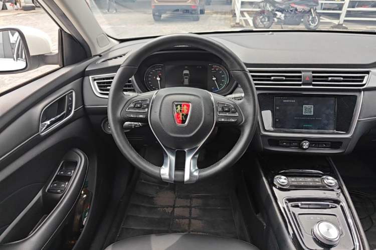 Used Roewe Ei5 2019 Smart Connect Supreme Edition
