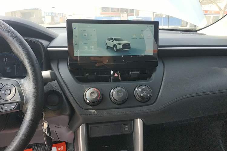 Used Toyota Corolla Cross 2023 2.0L Pioneer Edition Audio And AC Panel