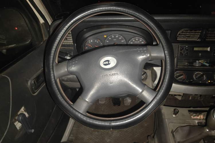 Used Jinbei Hiace 2011 2.0L 5th Generation Kuaiyunwang Luxury Edition 4G19