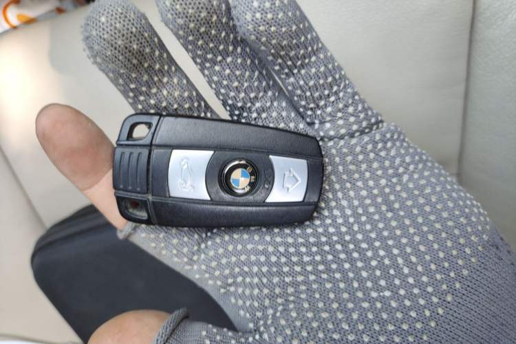 Used BMW X5 2010 3.0si U.S. specification Vehicle Key