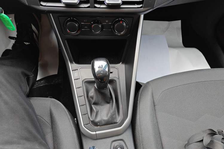 Used Volkswagen Polo 2023 Revised Plus 1.5L Automatic – Enjoy Life Edition Gear Lever