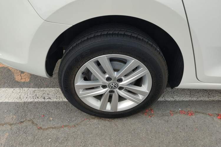 Used Volkswagen Santana 2017 Haval H9 1.6L Manual Fashion Edition
