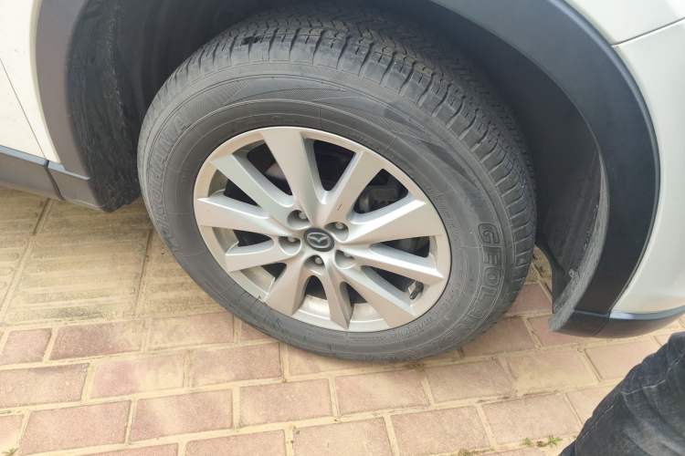 Used Mazda CX-5 2014 2.0L Automatic Two-Wheel Drive Urban Version Right Front Wheel Hub