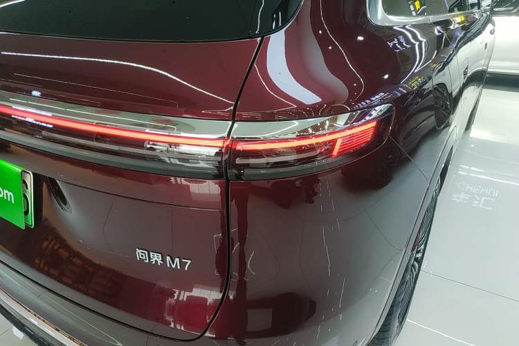 Used Hima AITO M7 2026 Model Range-Extending Ultra All-Wheel Drive 5-Seater Version
