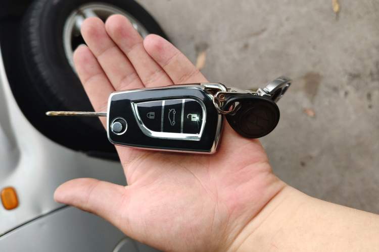 Used Toyota Corolla 2011 1.6L Manual GL Vehicle Key