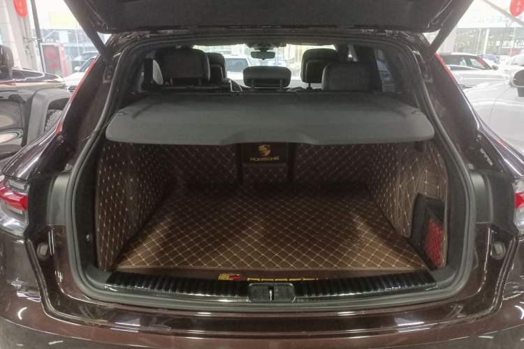 Used Porsche Macan 2018 Macan 2.0T