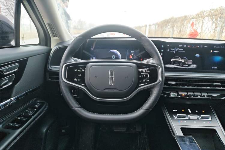 Used Lincoln Corsair 2024 1.5T Two-Wheel Drive Luxury Hybrid Version
