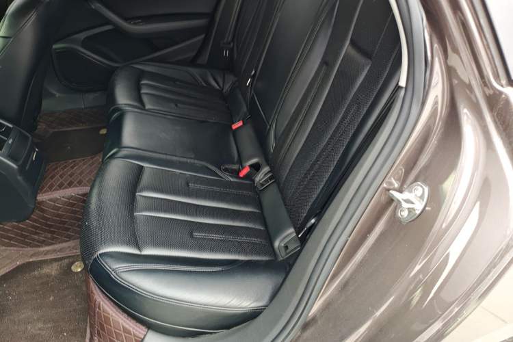 Used Audi A4L 2018 30th Anniversary Edition 40 TFSI Trendy Model Left Rear Seat