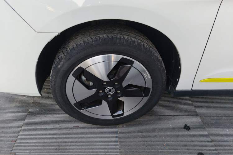 Used Dongfeng Aeolus E70 2023 Revised PRO Smart Drive Version