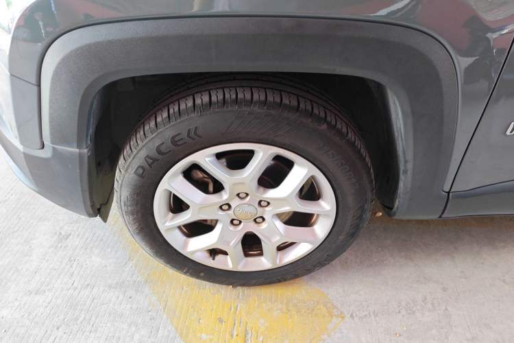 Used Jeep Renegade 2016 1.4T Automatic High-Energy Version