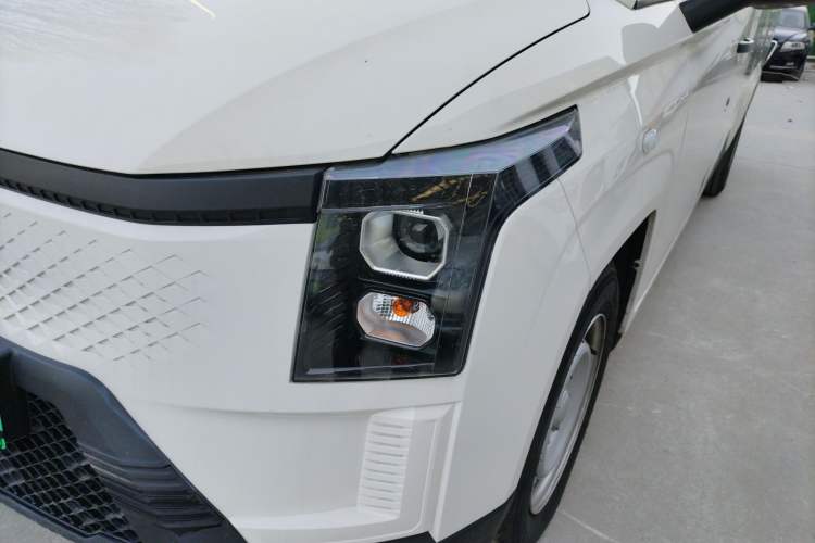 Used Yufeng Yufeng Gold Warehouse 2025 Model Value Edition, 42.3 kWh
