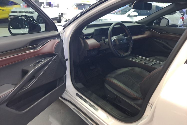 Used Ford Mondeo 2022 EcoBoost 245 Ultimate Model
