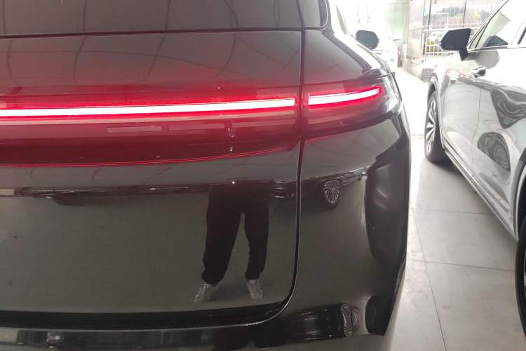 Used Li Auto L8 2023 Pro Model Right Rear Taillight