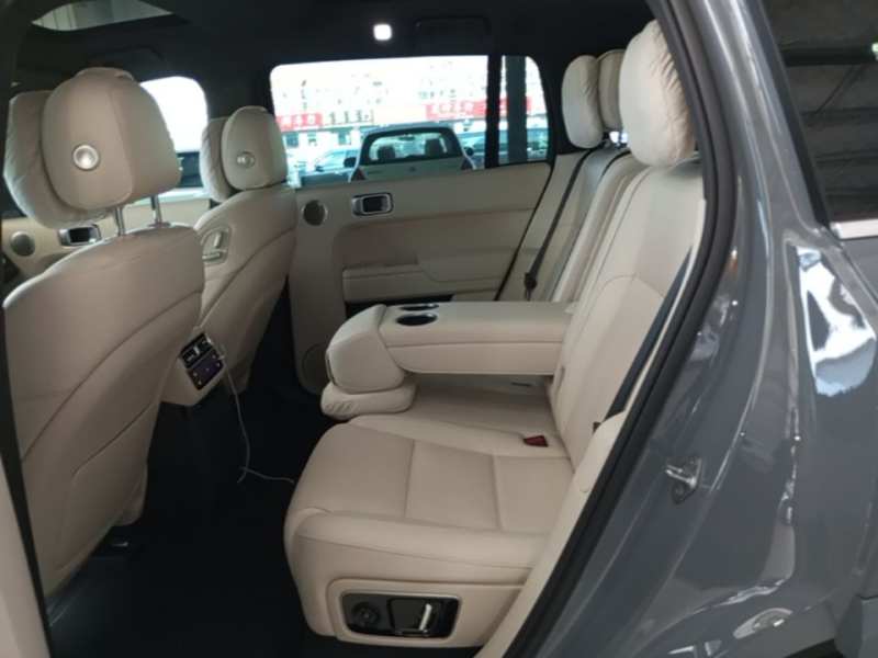 Used Li Auto L7 2025 Max Smart Refresh Edition — 16