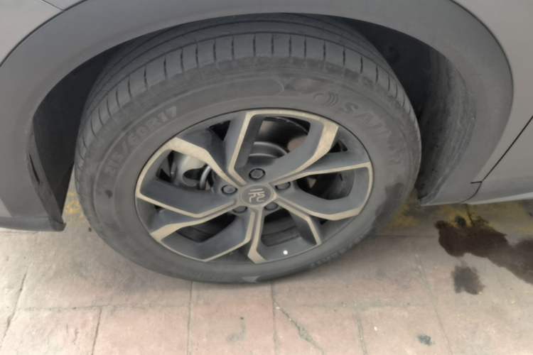 Used BYD Yuan PLUS 2024 Honor Edition 510KM Leading Model Left Front Wheel Hub