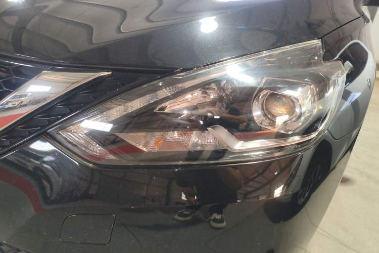 Used Nissan Sylphy 2019 1.6XV CVT Smart Connect Luxury Edition China VI Standard
