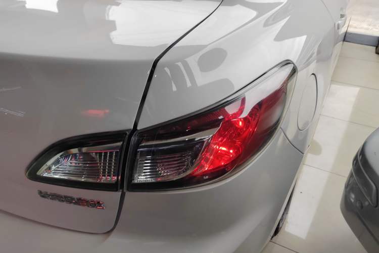 Used Mazda Mazda 3 2011 Sedan 1.6L Automatic Comfort Model
