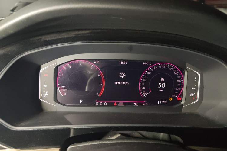 Used Volkswagen Passat 2020 Revised Version 330TSI Luxury Edition China VI Standard
