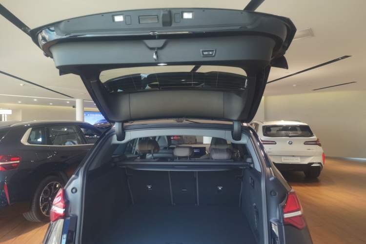 Used BMW X3 2025 xDrive30L Luxury Edition M Sport Package