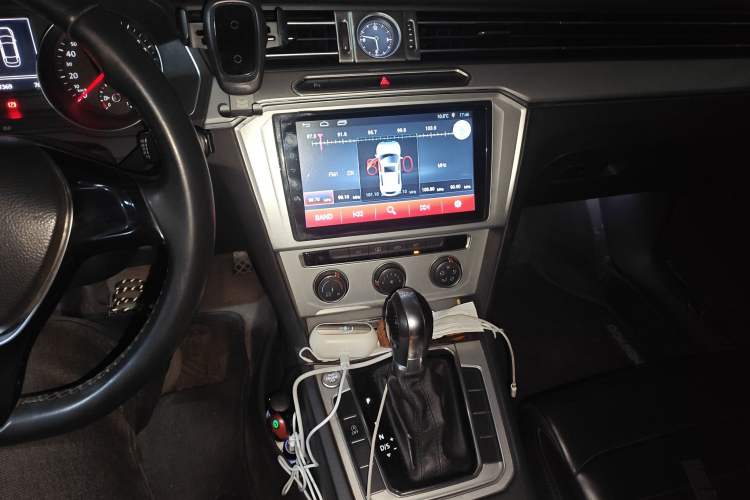 Used Volkswagen Magotan 2018 280TSI DSG Comfort Model
