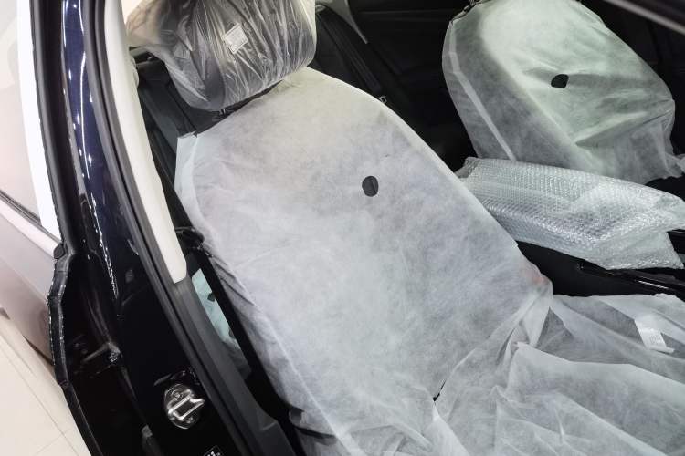 Used Volkswagen Passat 2026 Model, Outstanding 330TSI Xingkong Elite Edition