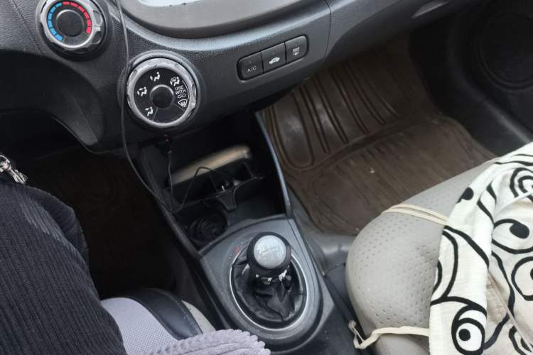 Used Honda Fit 2008 1.3L manual comfort version
