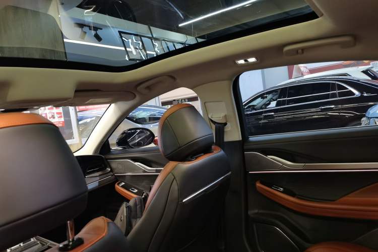 Used Lincoln Z 2022 iXiang Luxury Edition Headliner