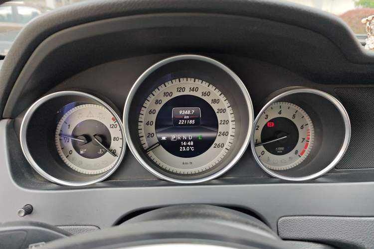 Used Mercedes-Benz C-Class 2013 C 260 CGI Fashion Model Instrument Cluster