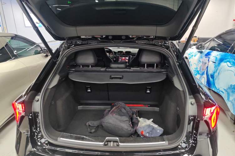 Used Lynk & Co 02 Hatchback 2021 2.0TD Halo Trunk