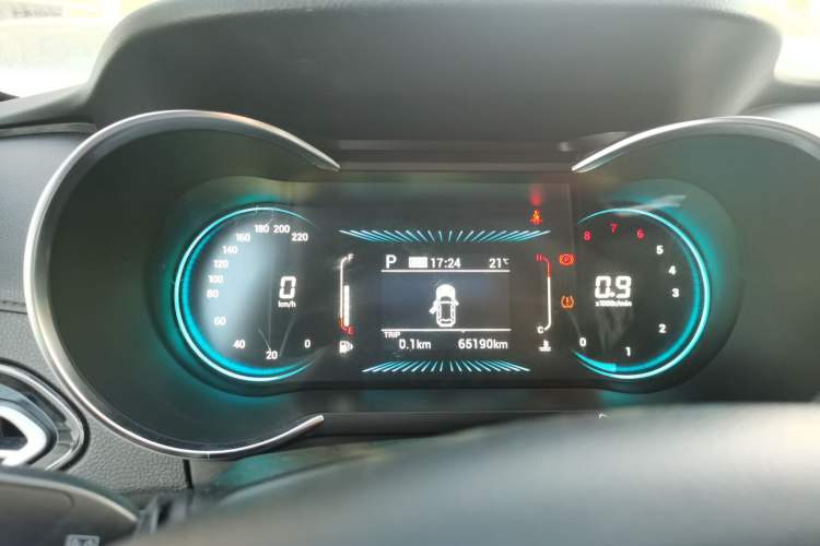 Used JETOUR X70M 2021 1.5T DCT Luxury Partner Model 5 Seats