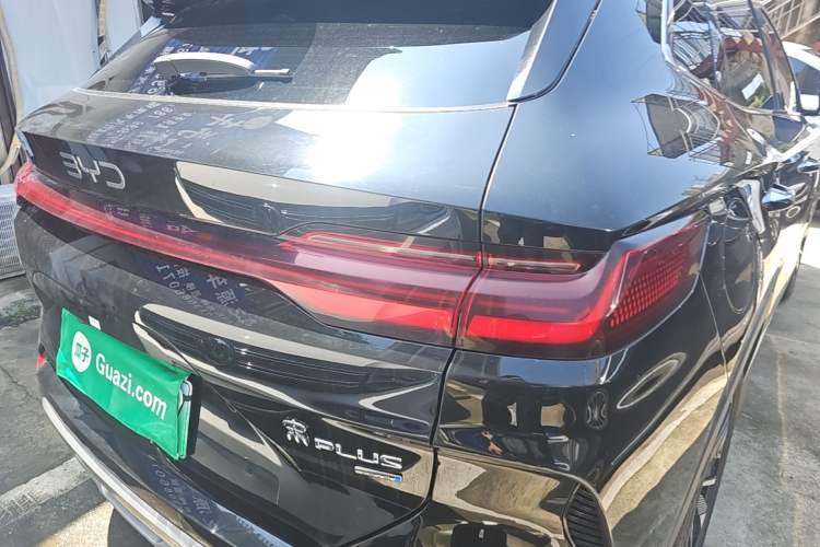 Used BYD Song PLUS New Energy 2025 EV Smart Drive Edition 605km Flagship Model
